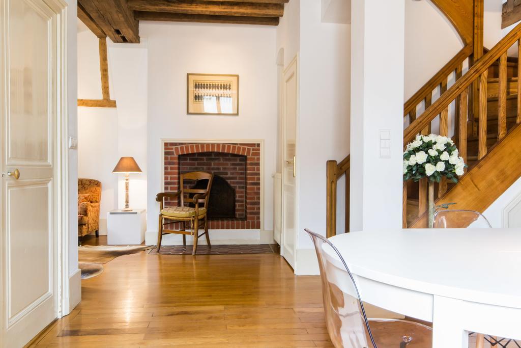 Ferienwohnung Les Bons Enfants Dijon Exterior foto