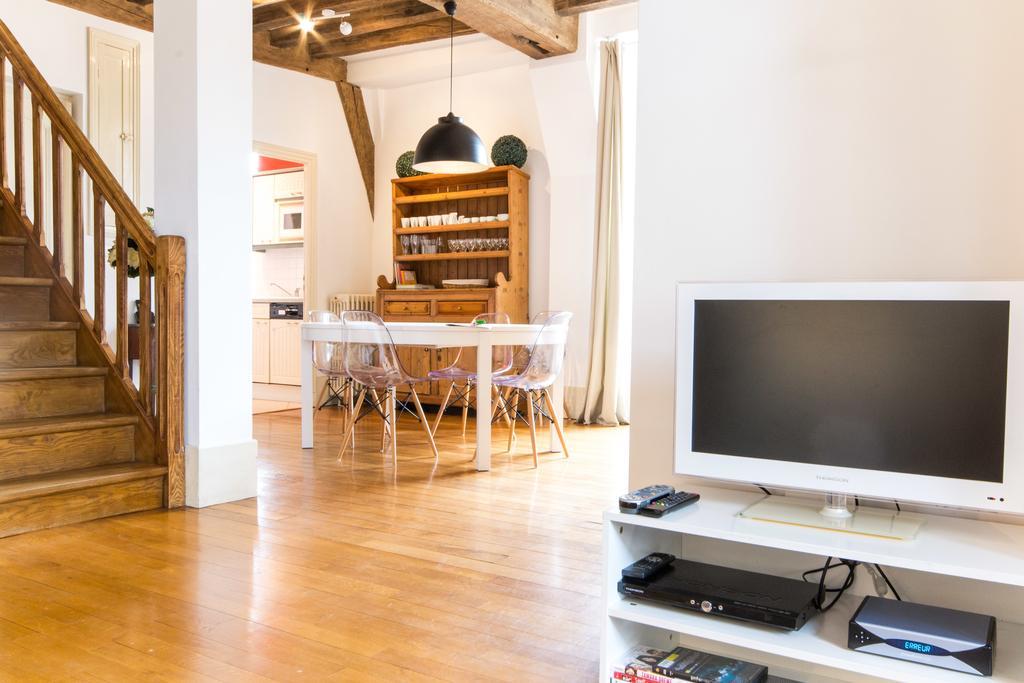 Ferienwohnung Les Bons Enfants Dijon Exterior foto